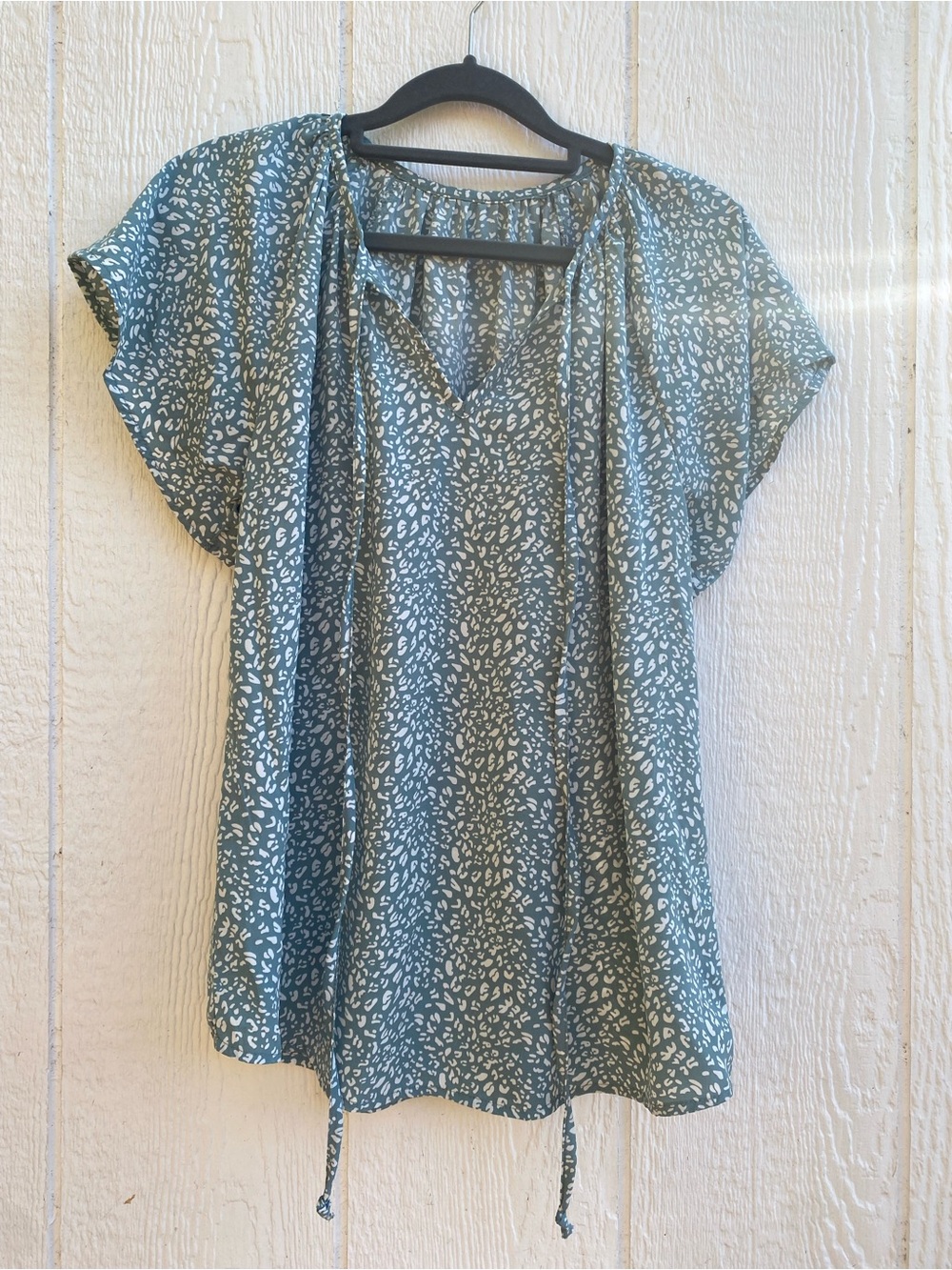 Women’s Teal Floral Flutter Sleeve Top